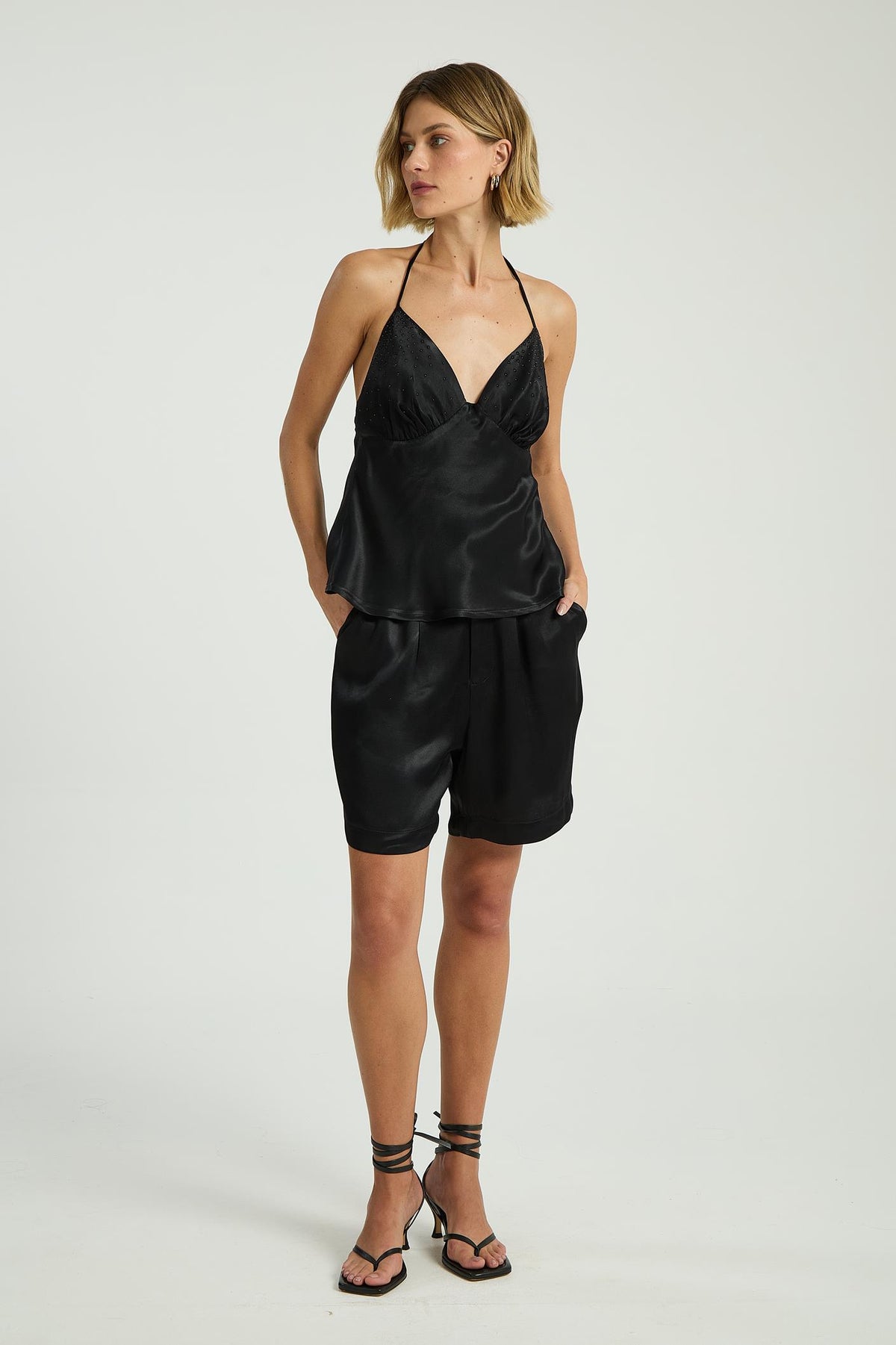 CAMISETA BOJO COM TERMOCOLANTES - PRETO