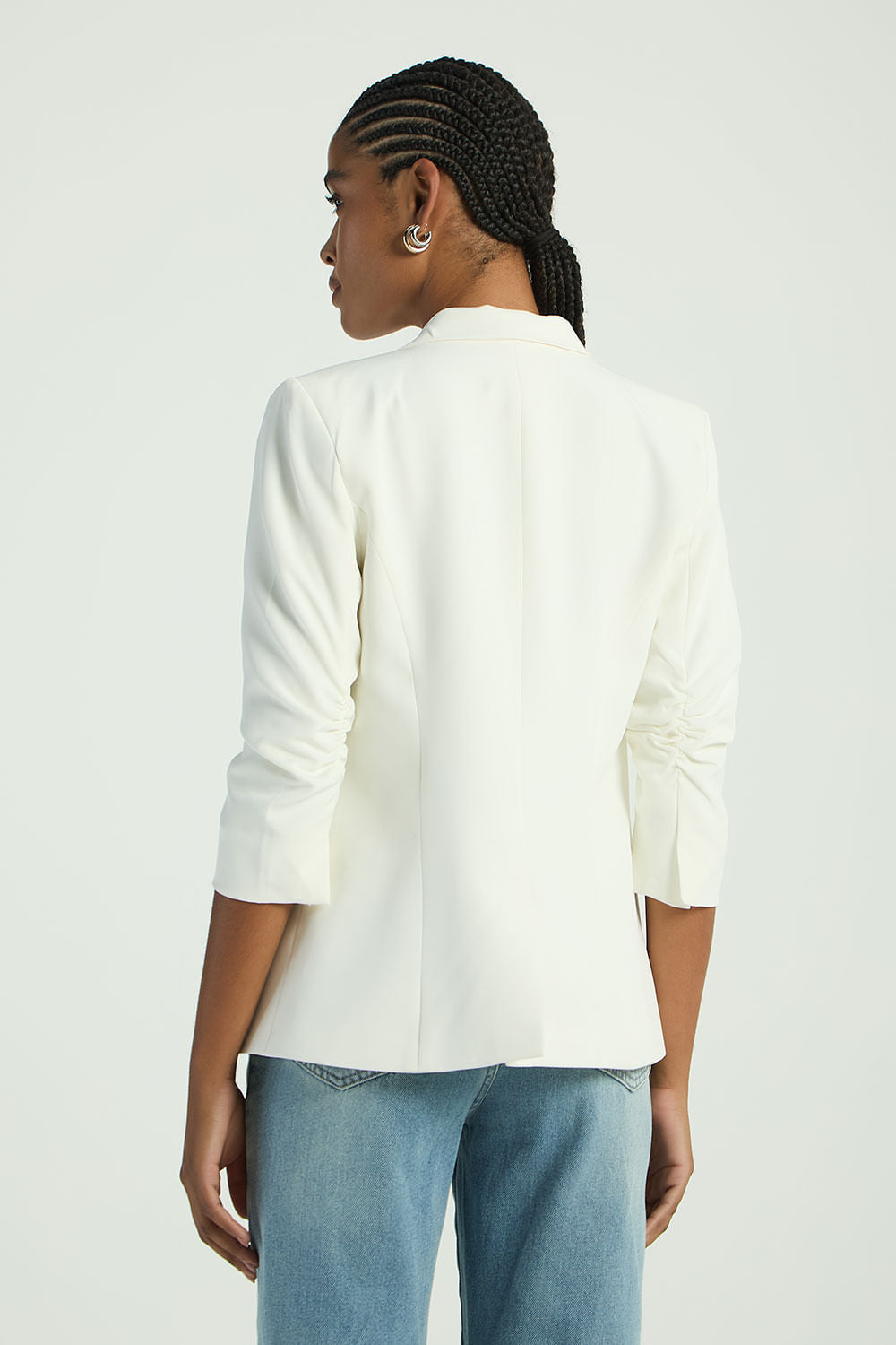 OFF WHITE