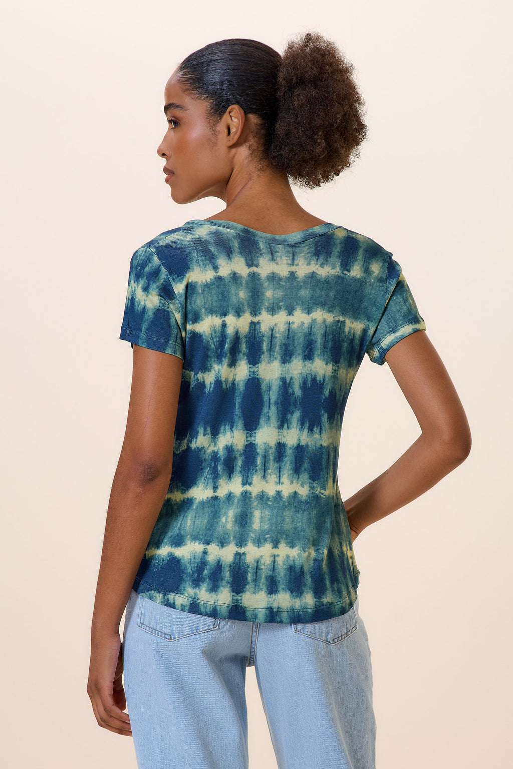 EST TIE DYE