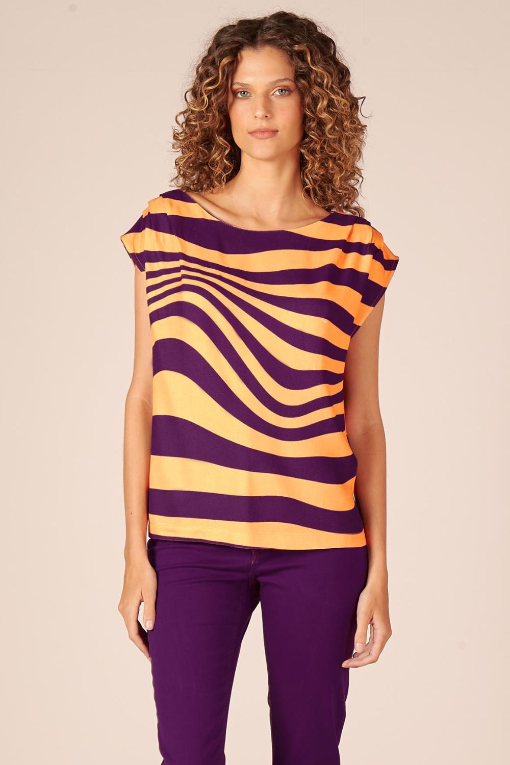 EST ONDULADO OVERSIZED