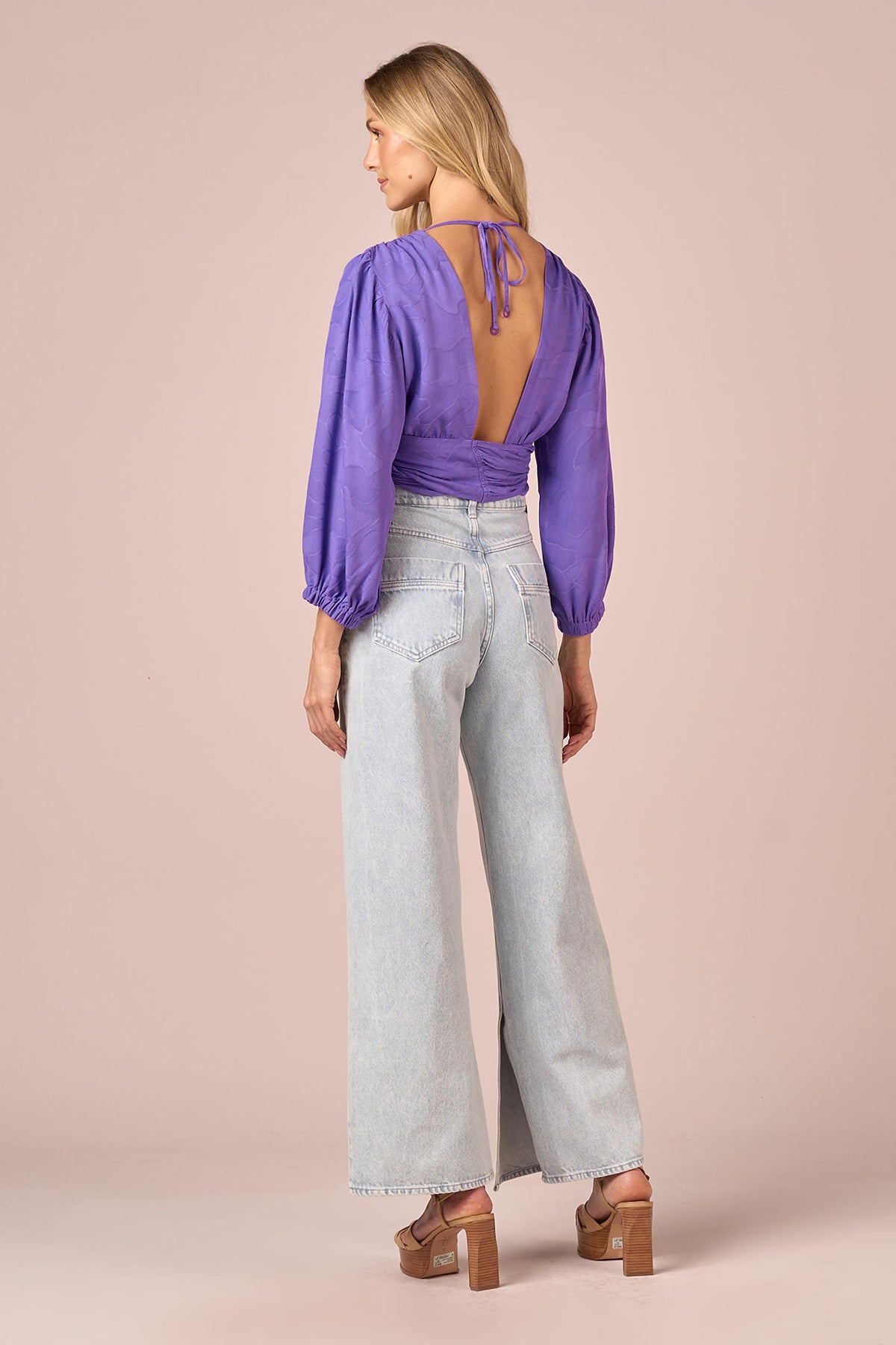 VIOLETA
