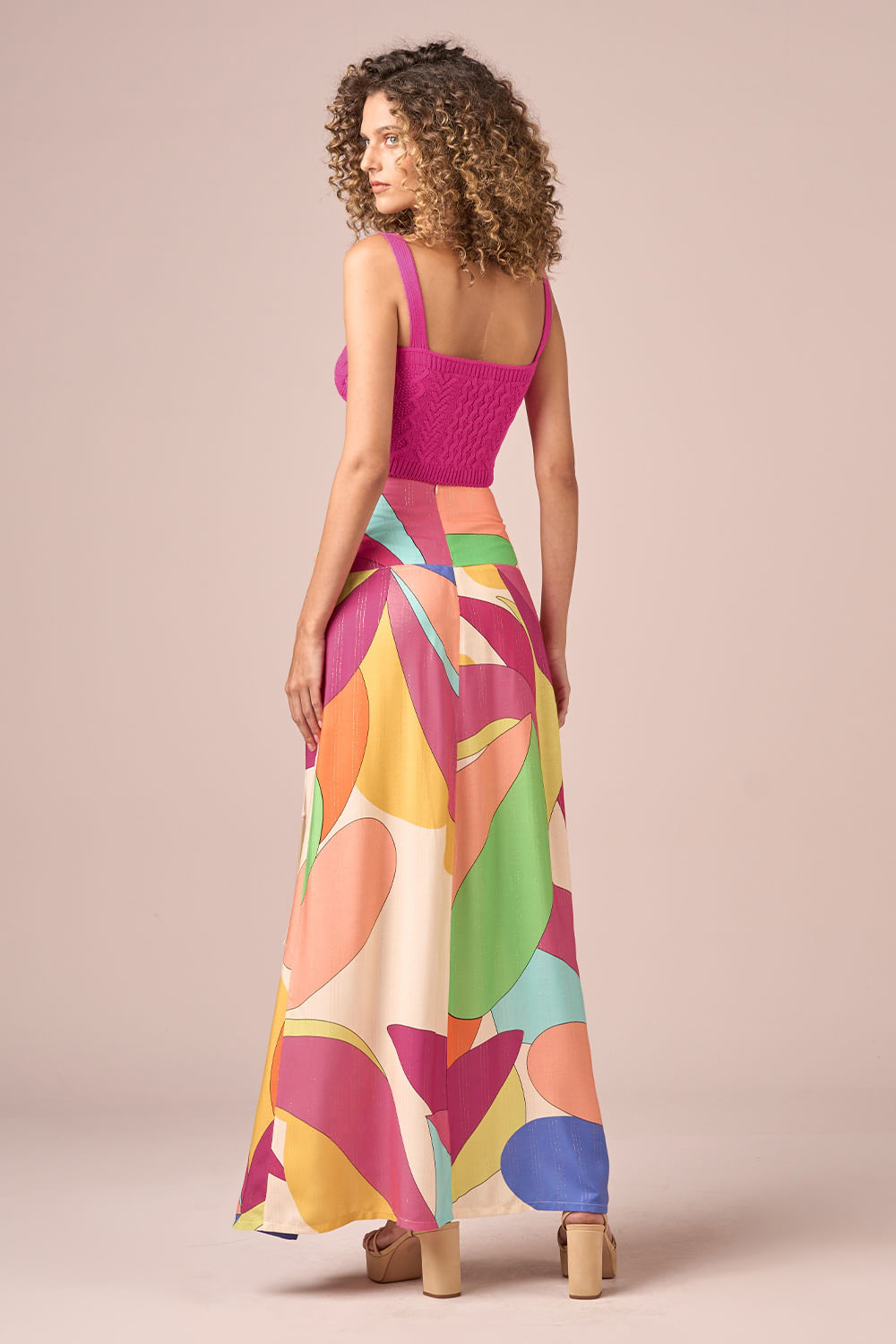 EST RETRO TROPICAL