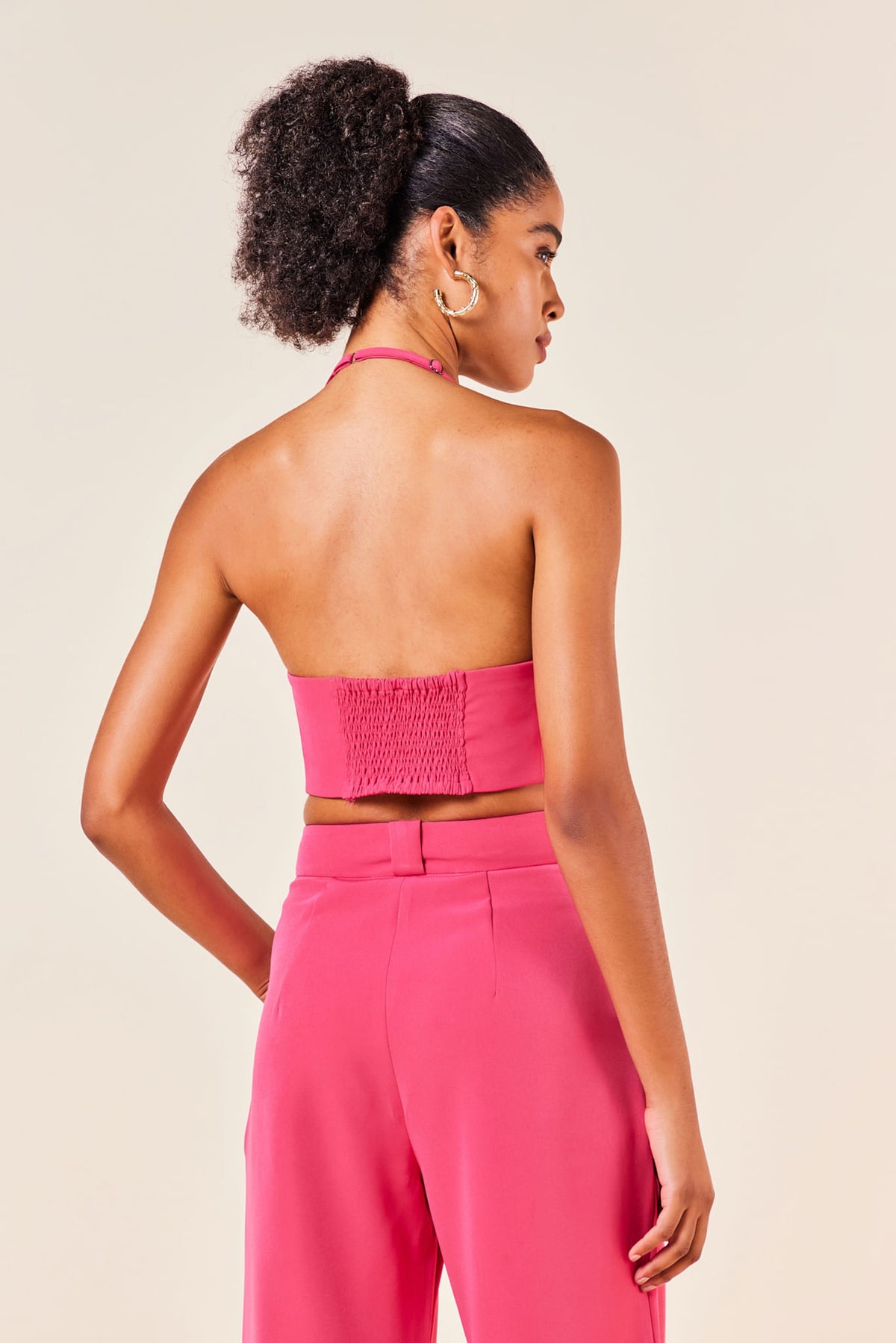 MAGENTA