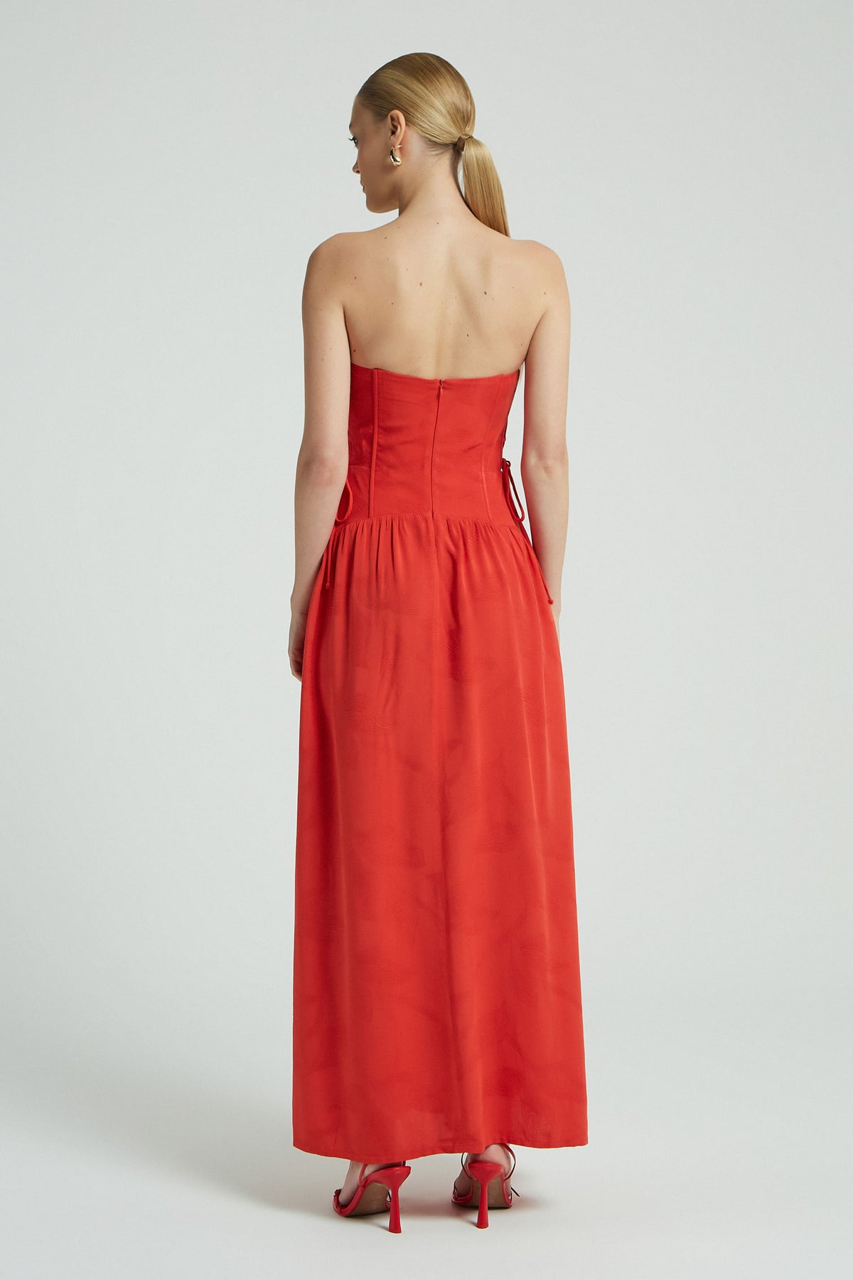 VERMELHO