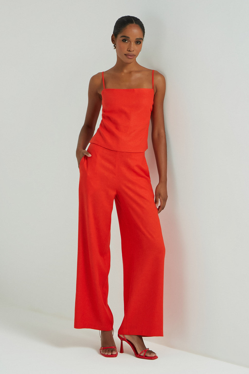 VERMELHO
