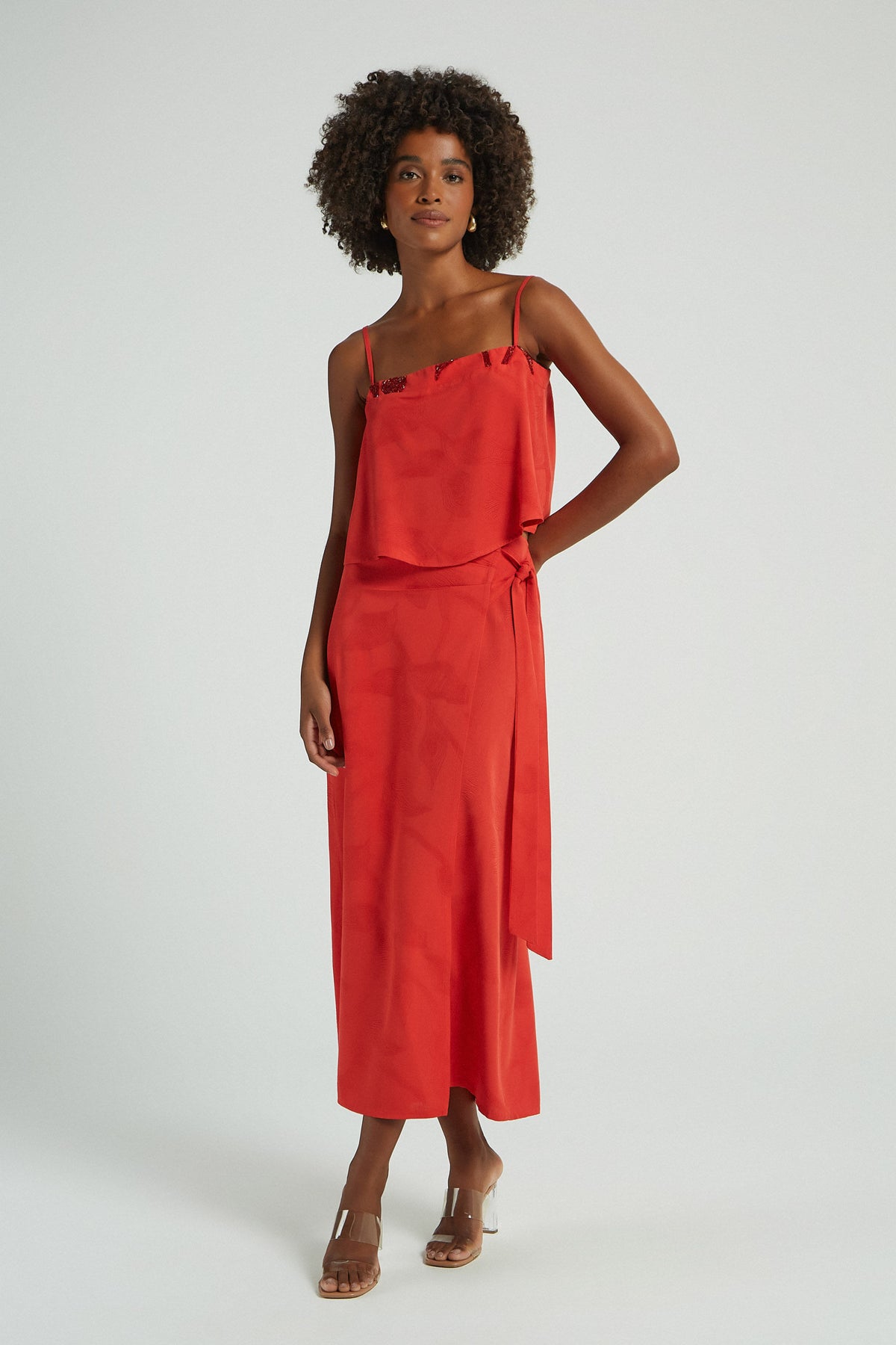 VERMELHO