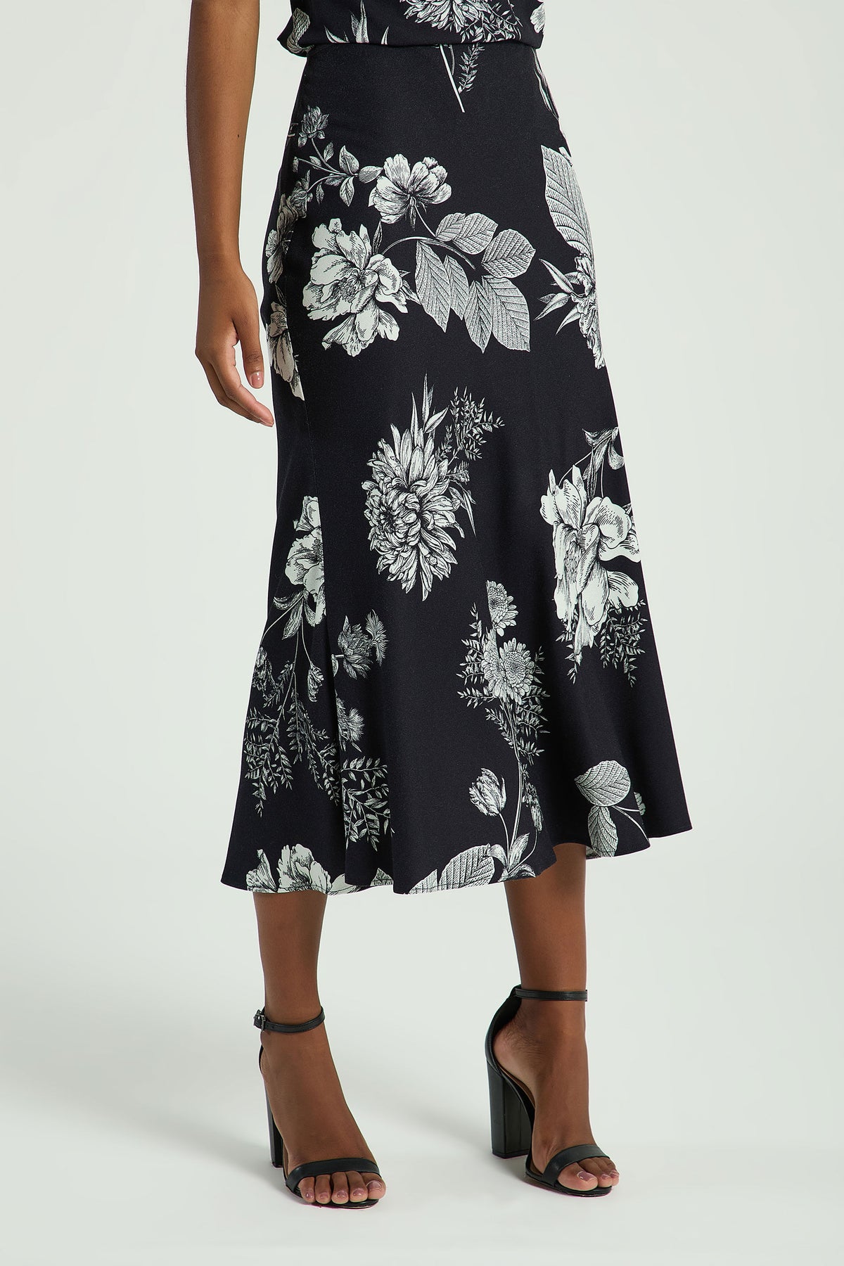 EST BELEZA FLORAL