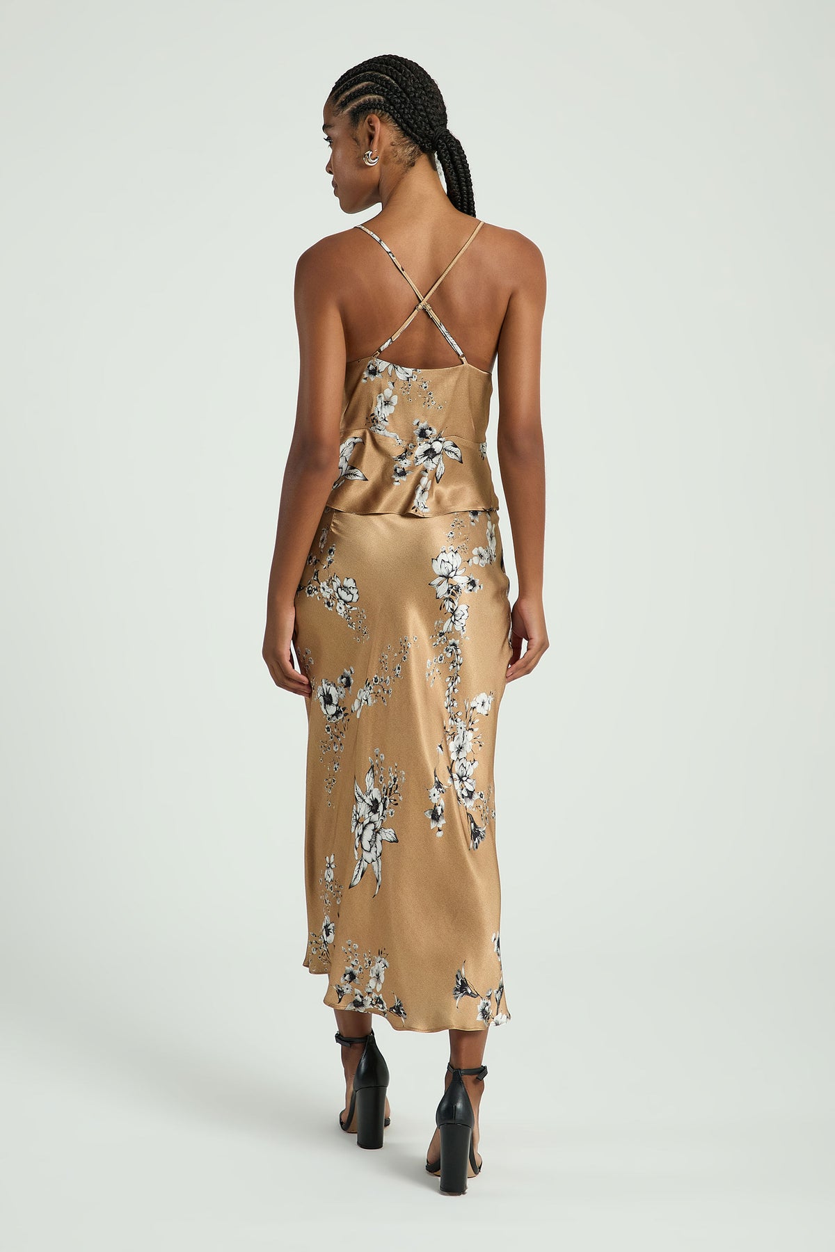 EST FLORAL P & B BEGE