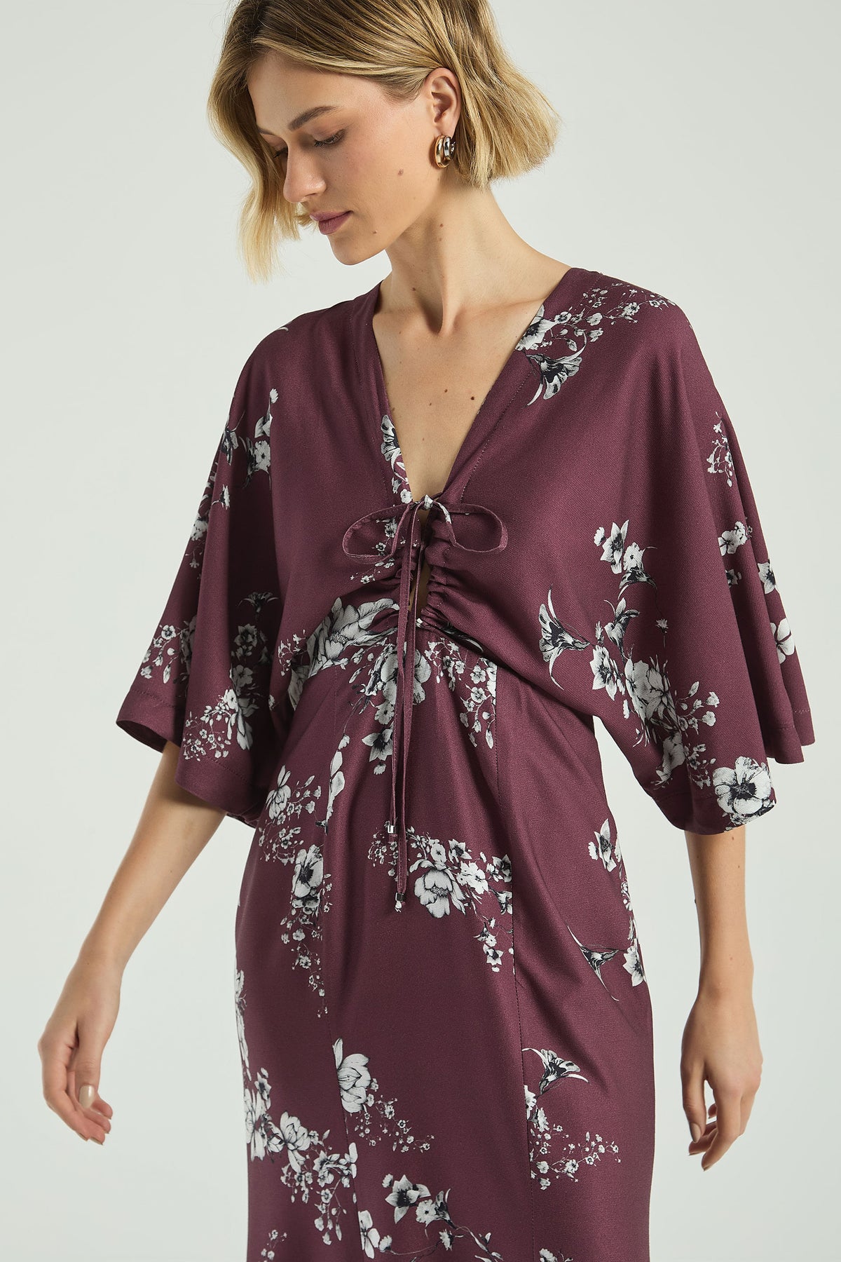 EST FLORAL P & B VINHO