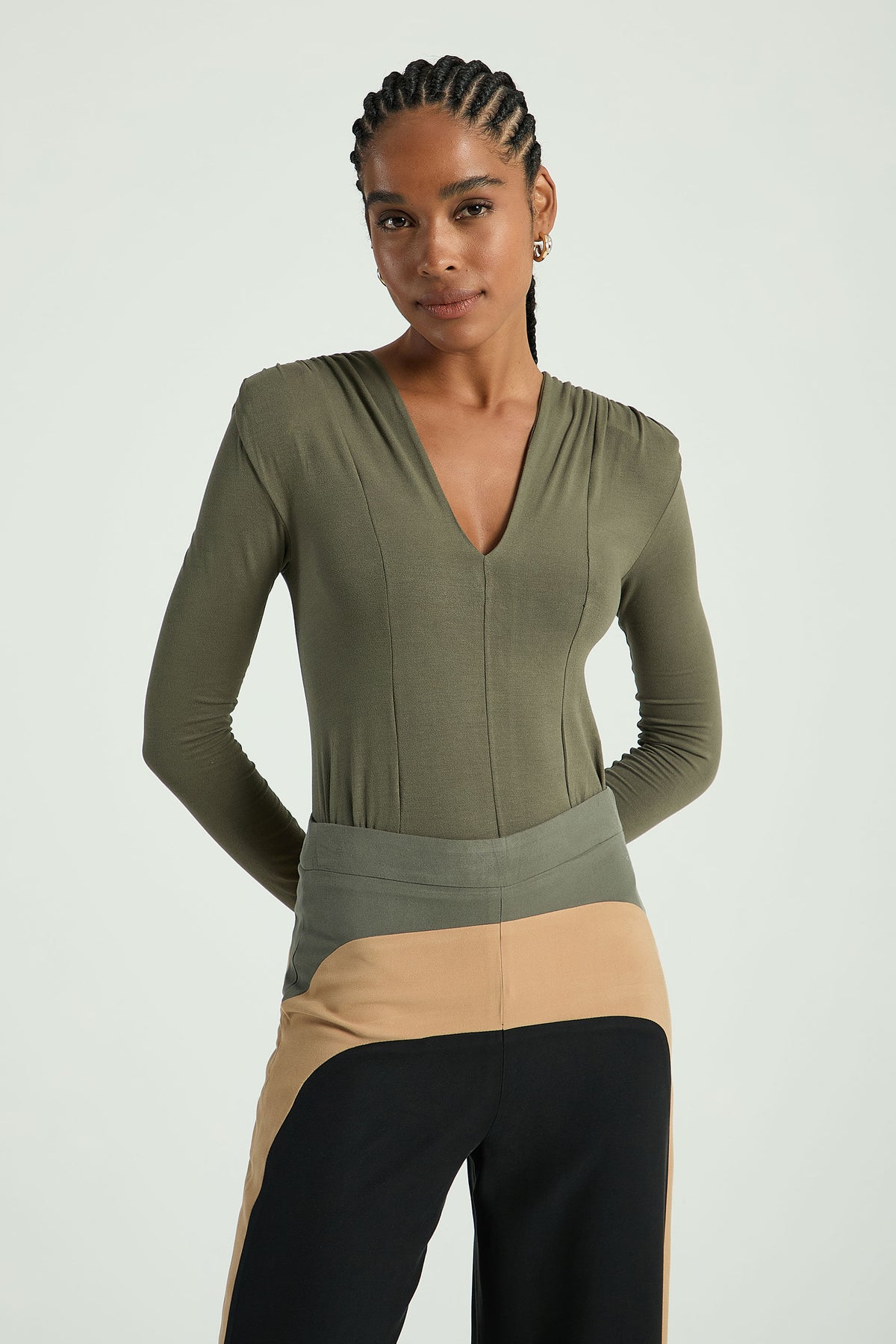 VERDE ESCURO