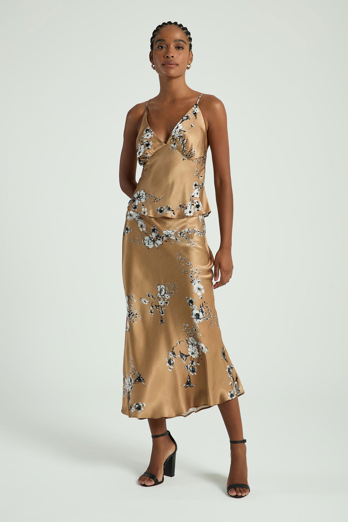EST FLORAL P & B BEGE
