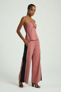 ROSE / PRETO