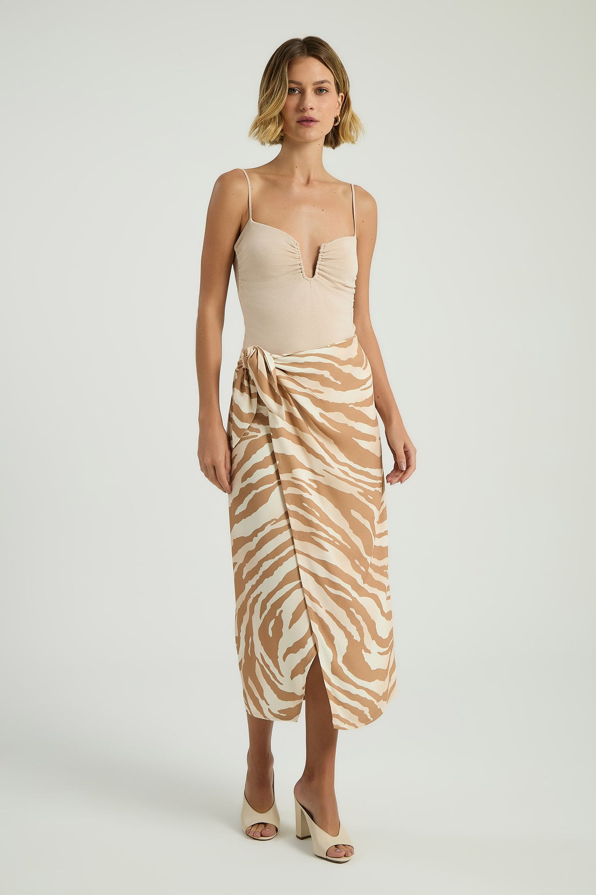 EST ZEBRADO VERAO
