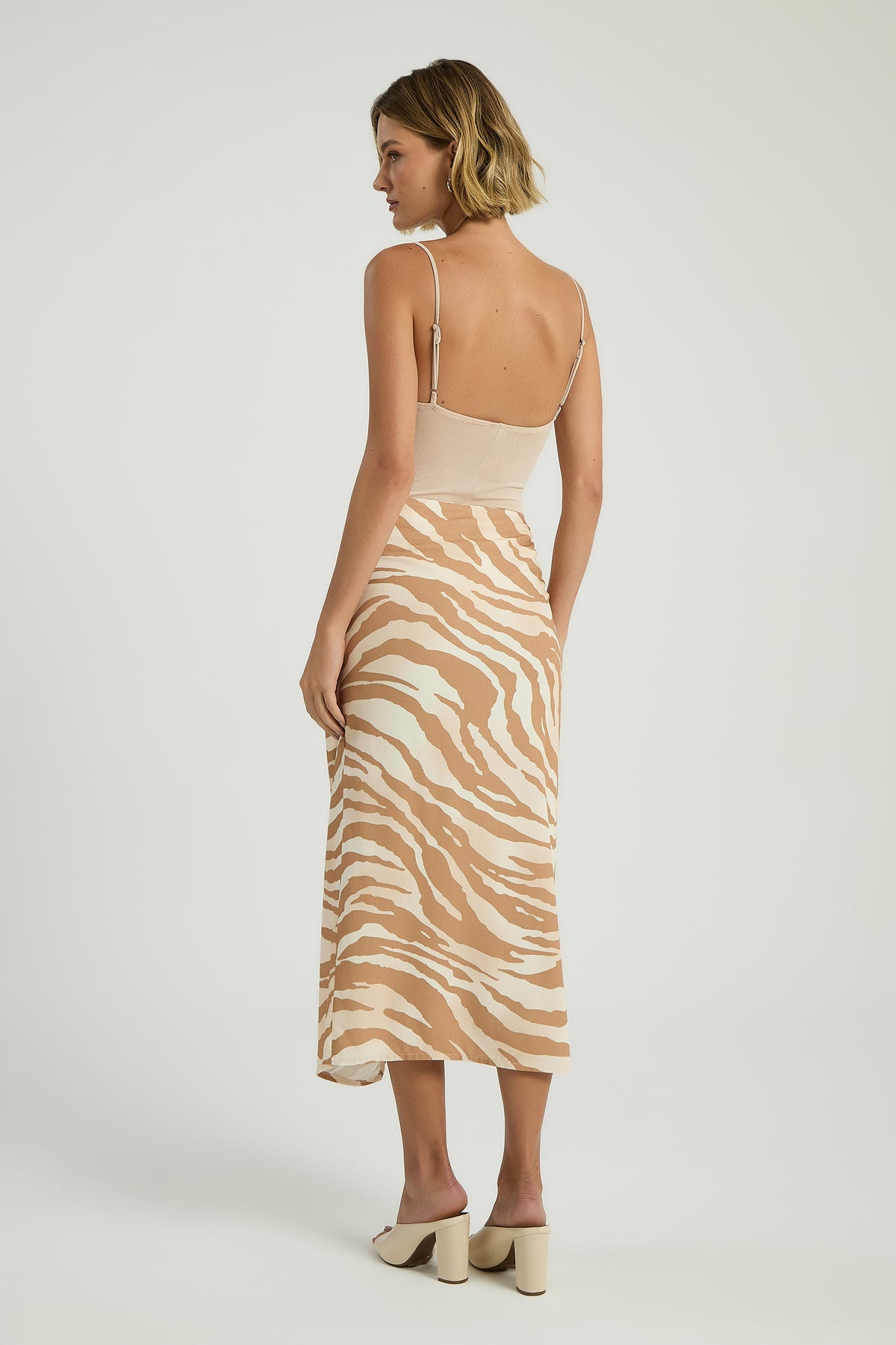 EST ZEBRADO VERAO