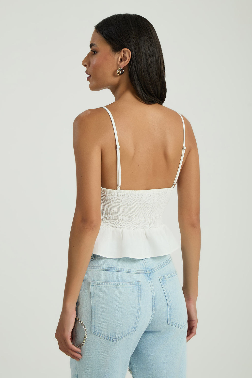 OFF WHITE