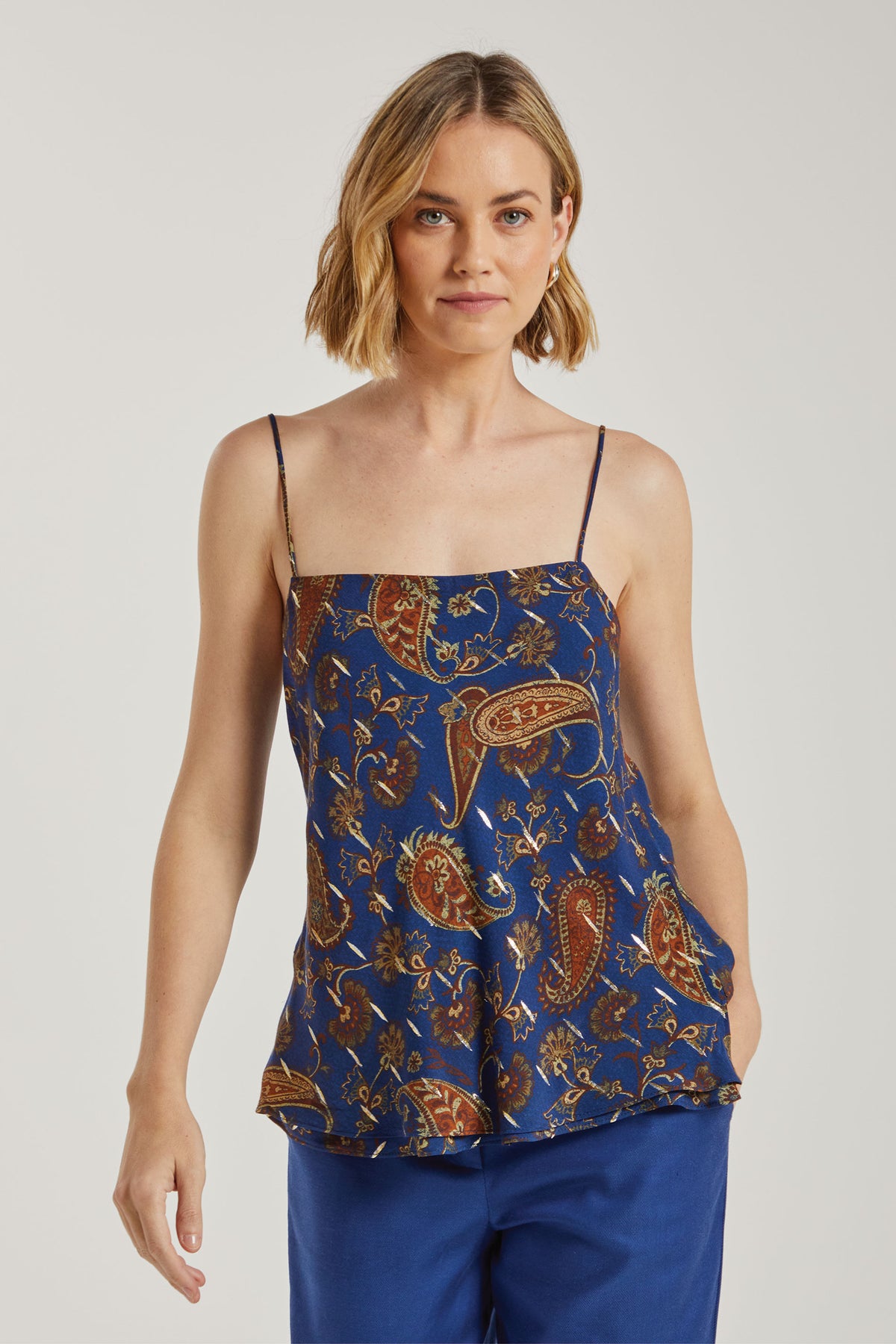 EST CASHMERE BLUE