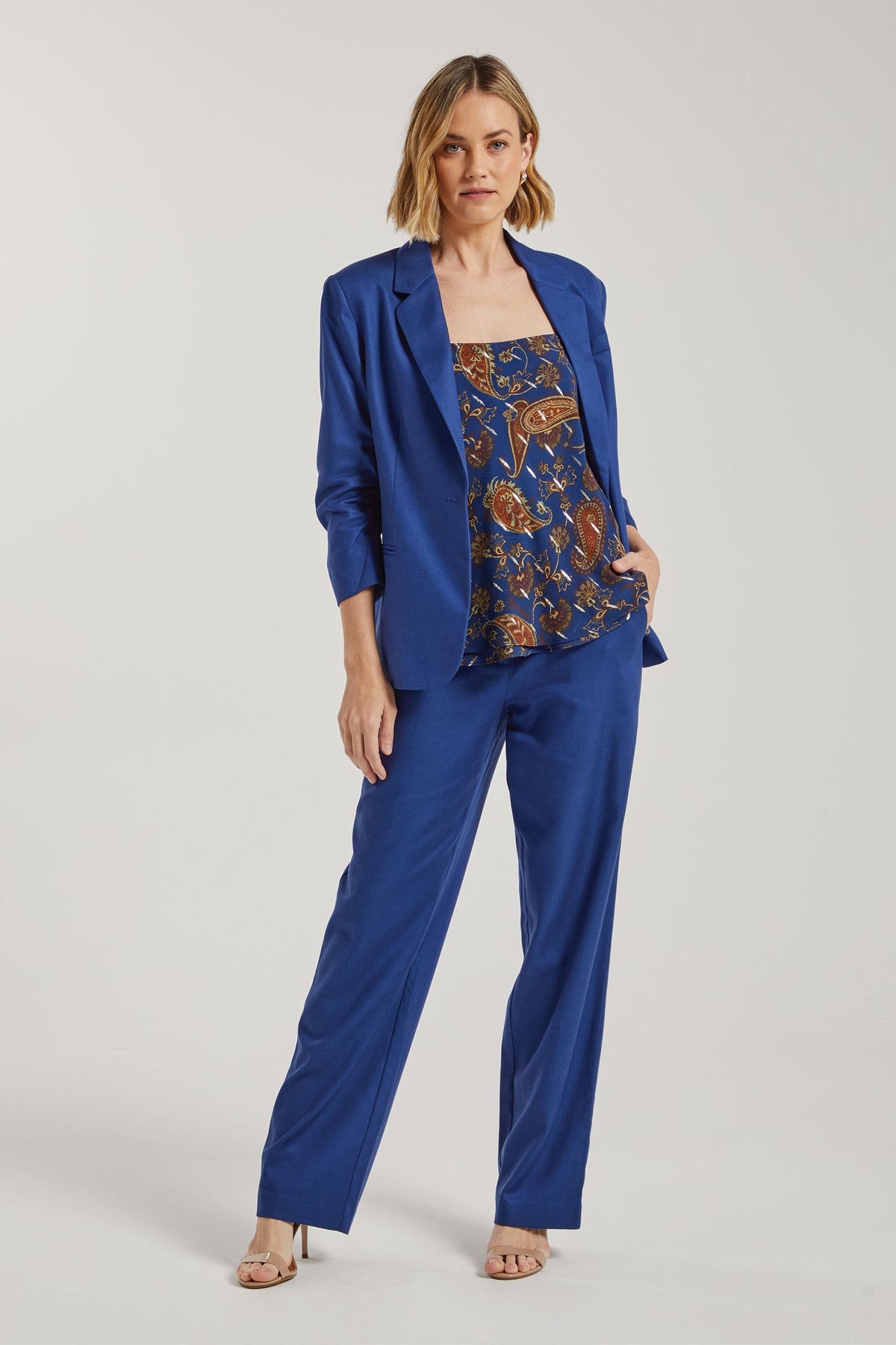 EST CASHMERE BLUE