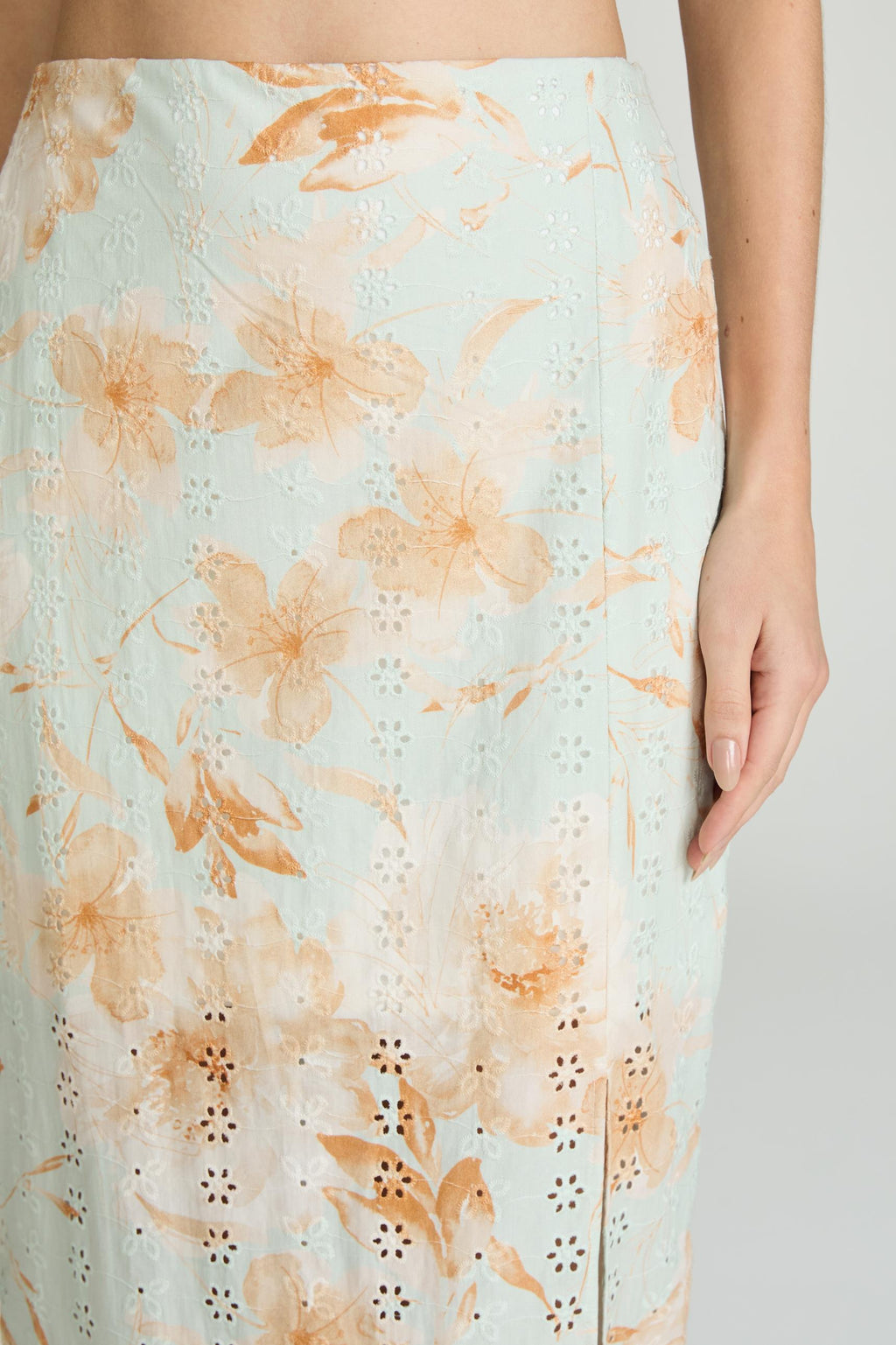 EST FLORAL SERENO