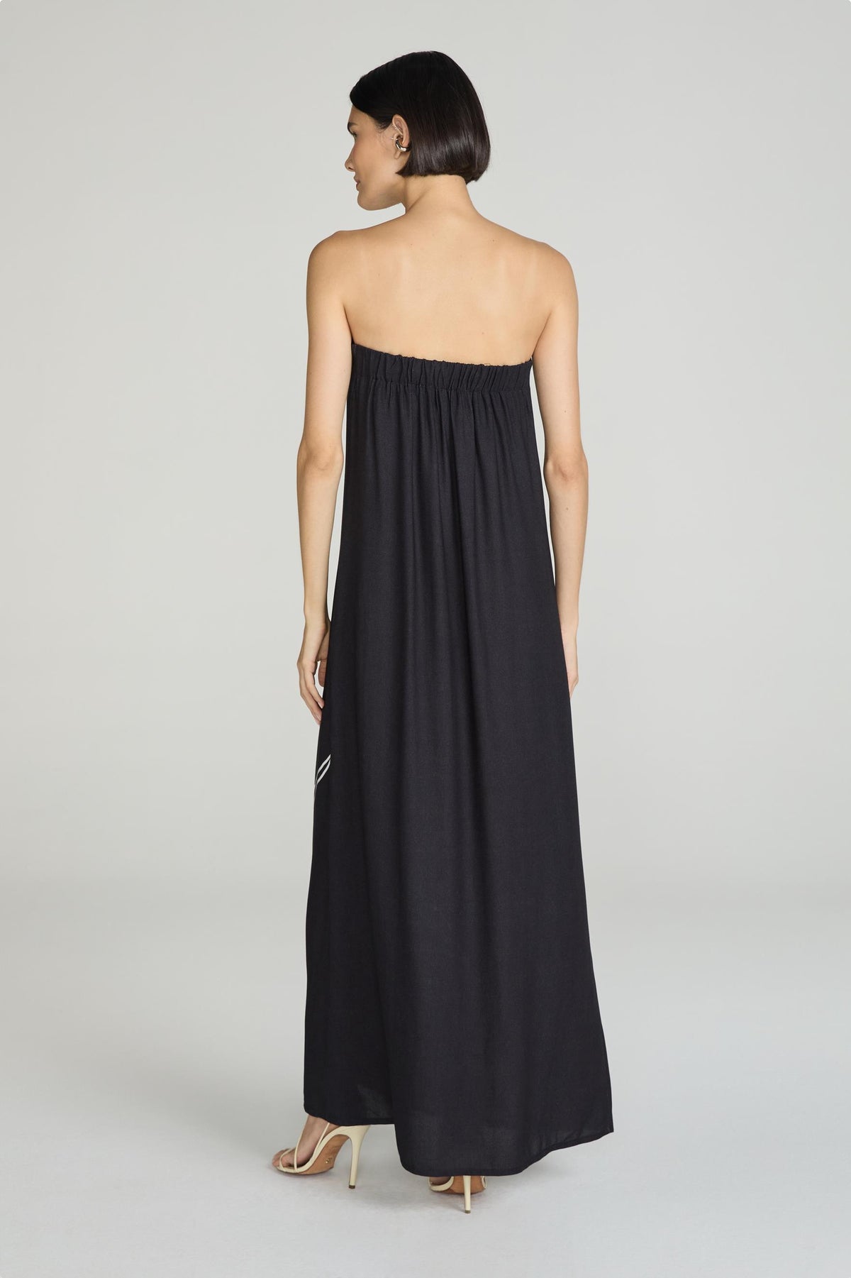 EST LOC FLORAL PRETO