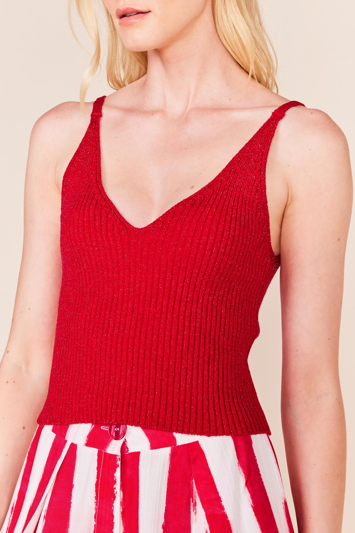 VERMELHO