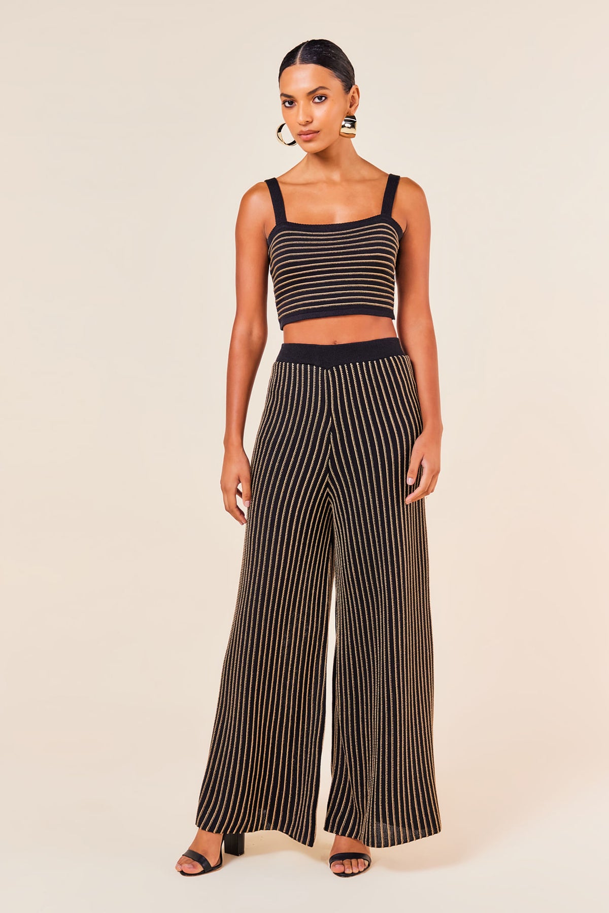 PRETO / DOURADO