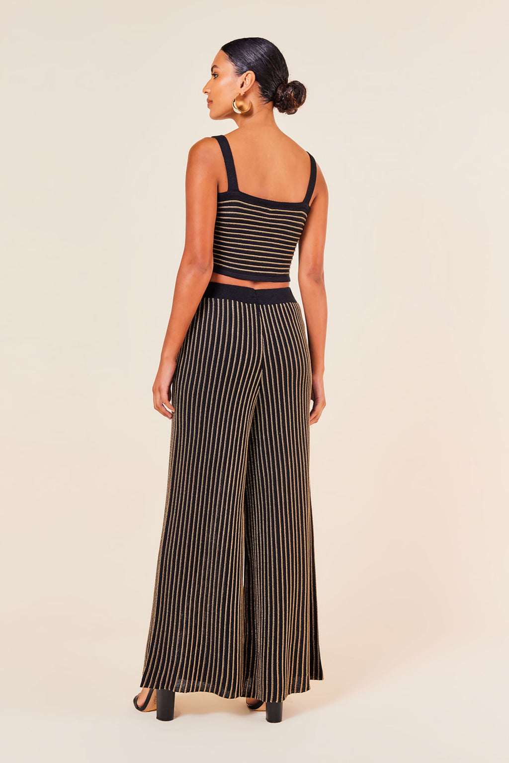 PRETO / DOURADO