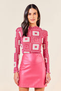 MAGENTA
