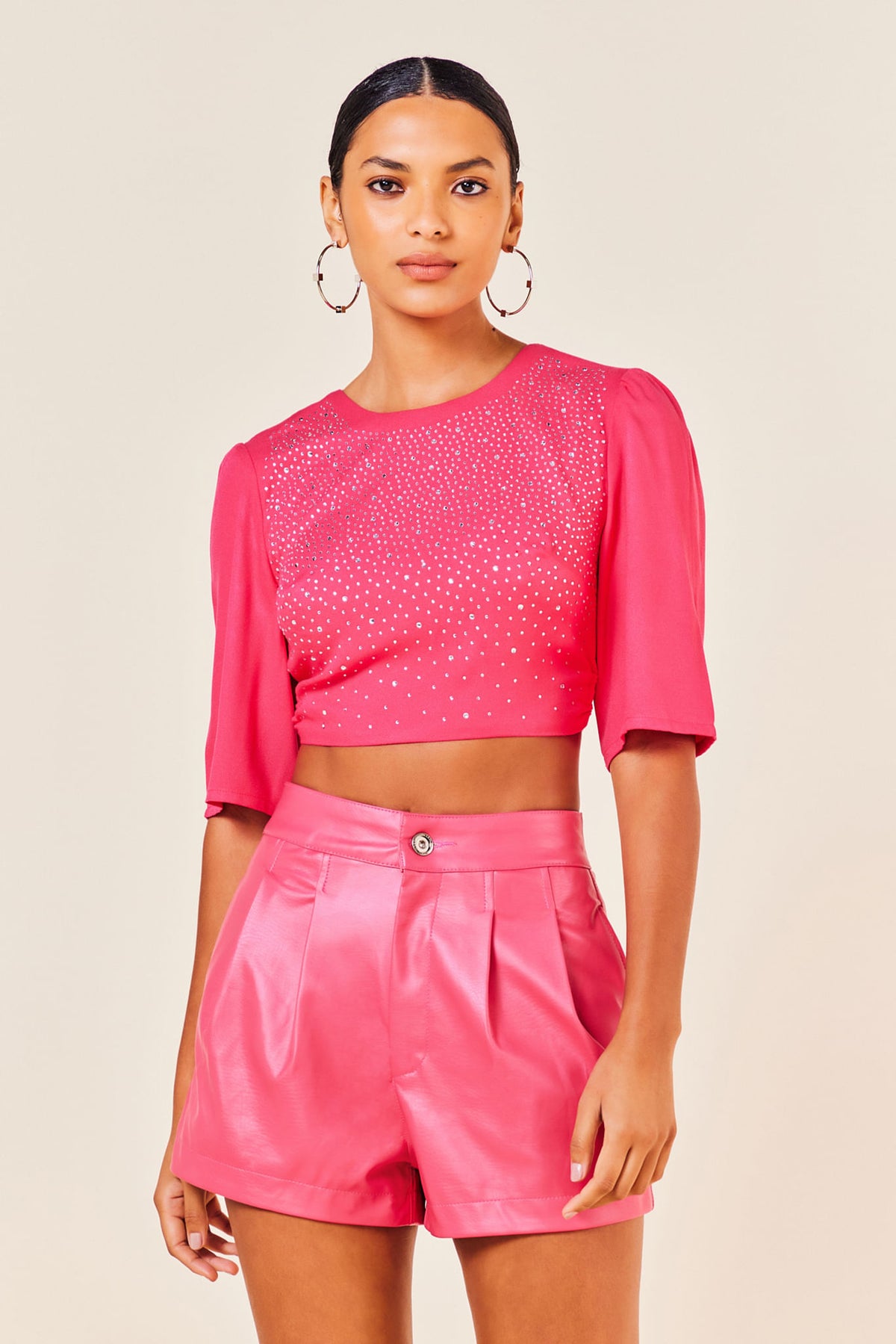 MAGENTA