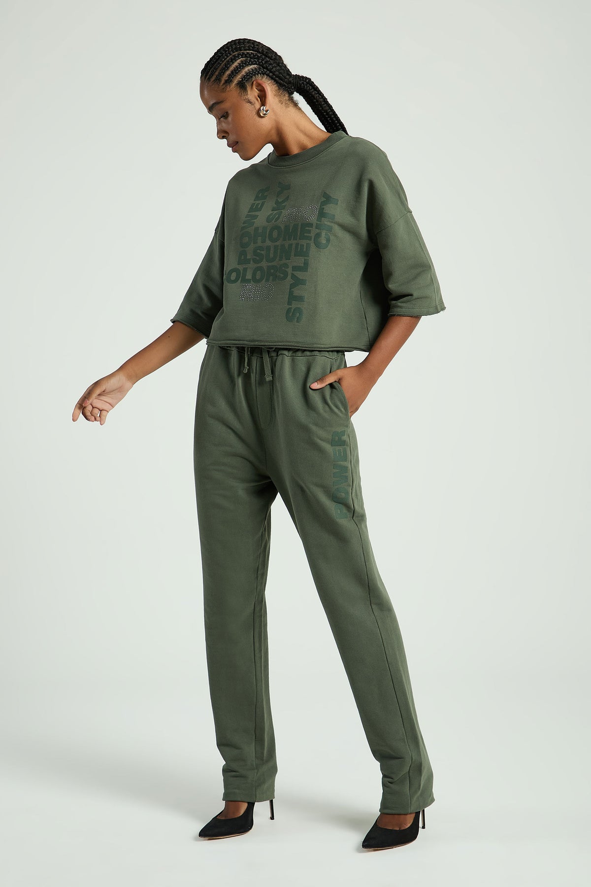 VERDE ESCURO