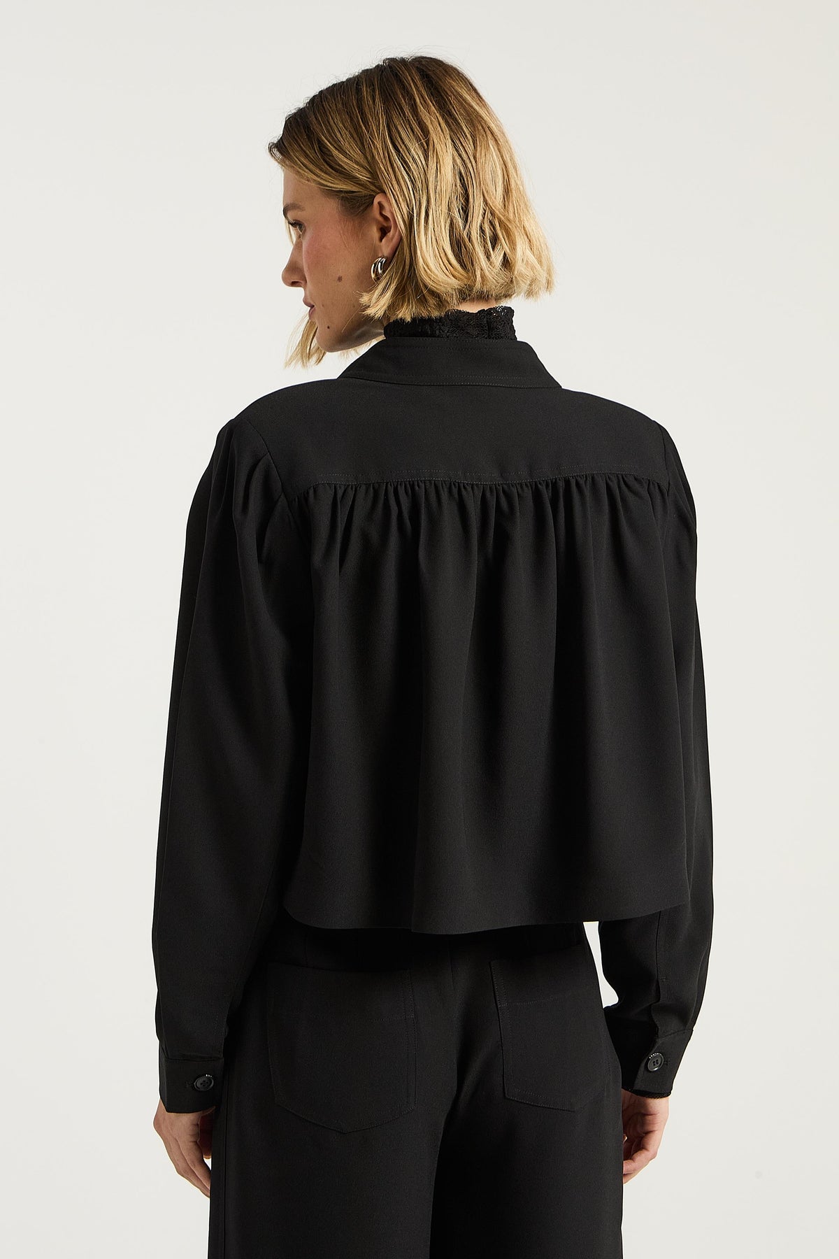 PRETO