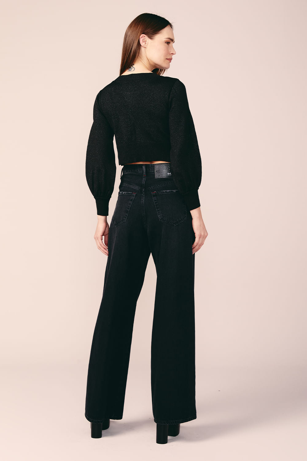 BLACK JEANS