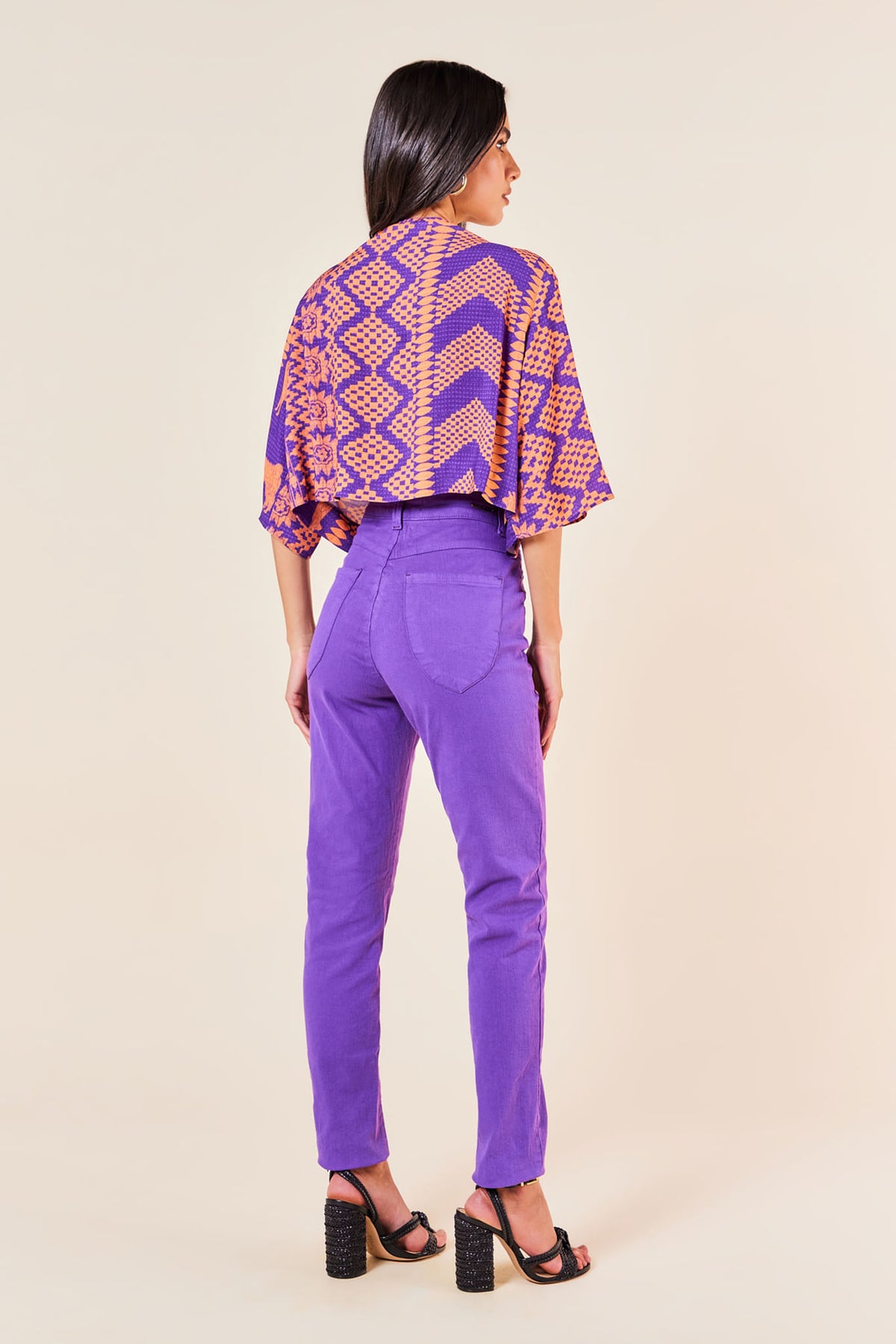 ULTRA VIOLETA