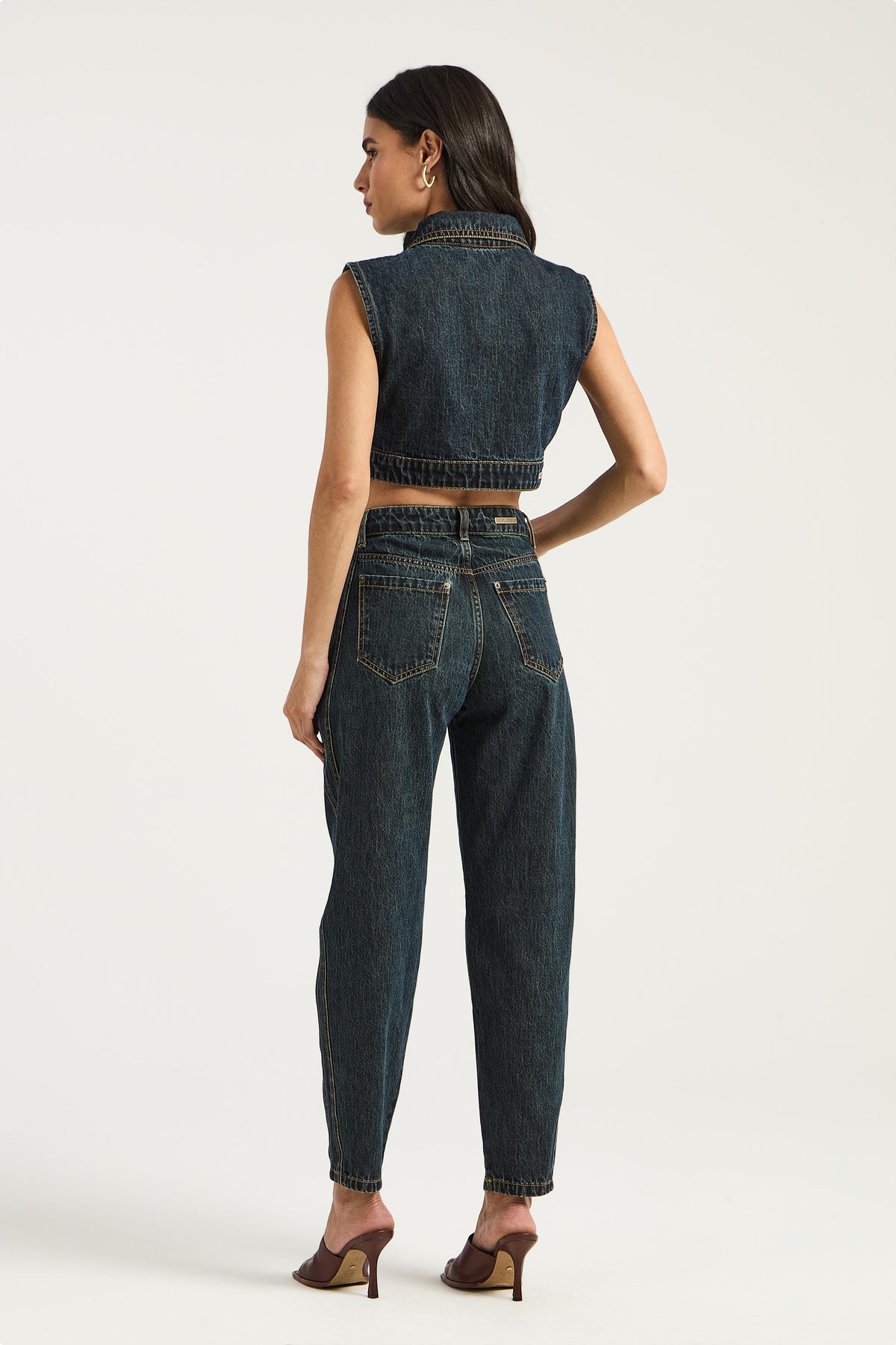 JEANS ESCURO