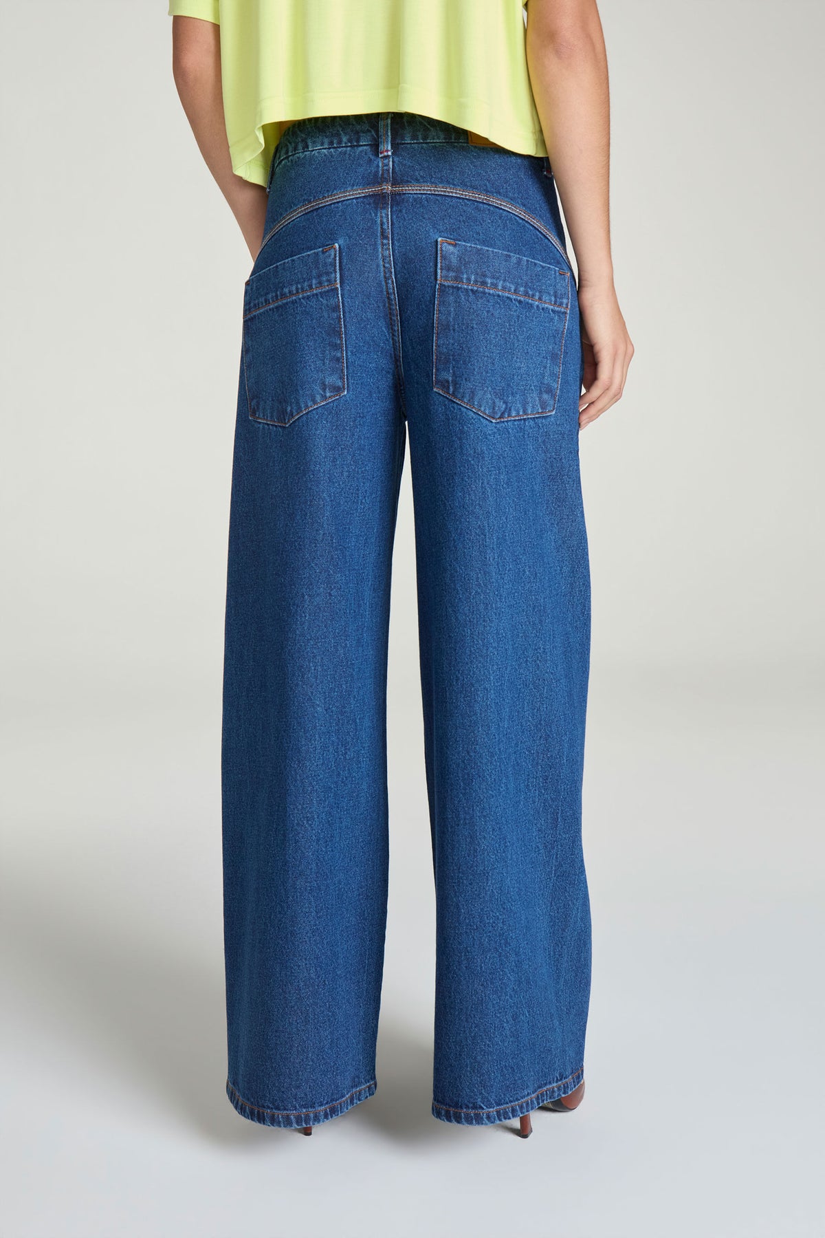 JEANS ESCURO
