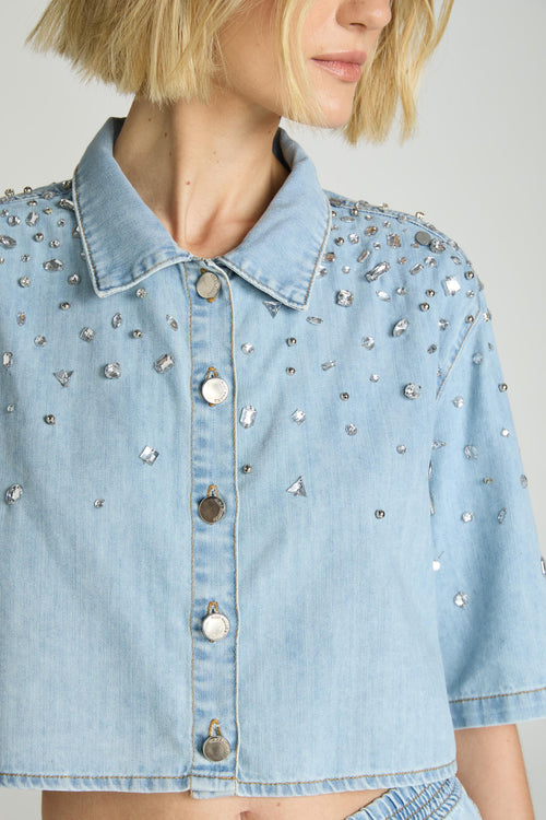 CAMISA JEANS MANGA CURTA BORDADA - JEANS CLARO