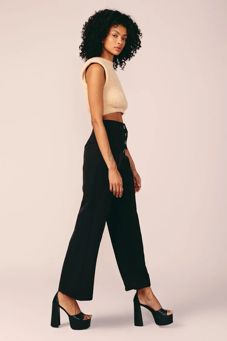 CROPPED COM OMBREIRAS COM PELO - CREME
