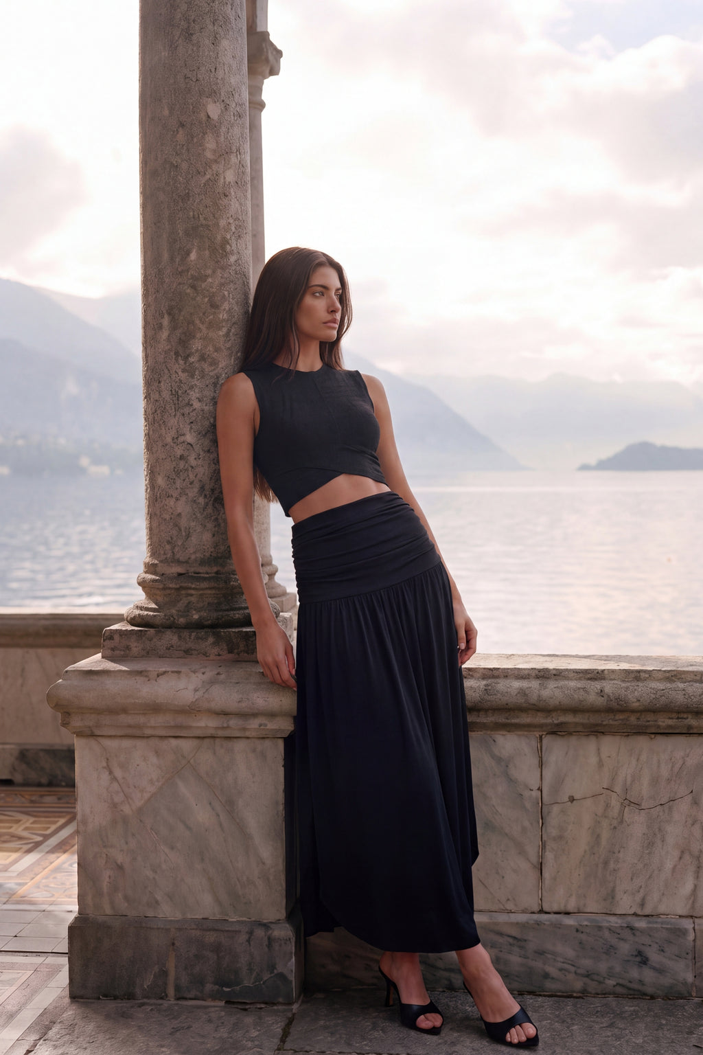 BLUSA CROPPED DUPLA - PRETO